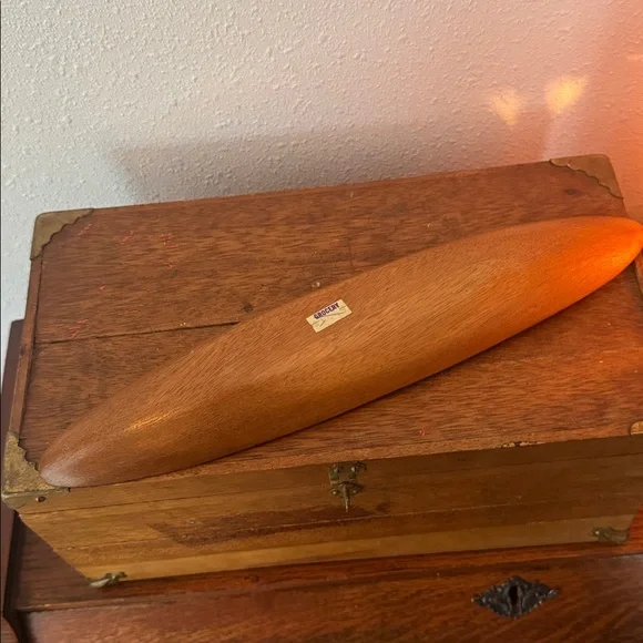 VTG MCM Rustic Wooden Storage Box with Brass Accents & Wooden Tray - Picture 4 of 17